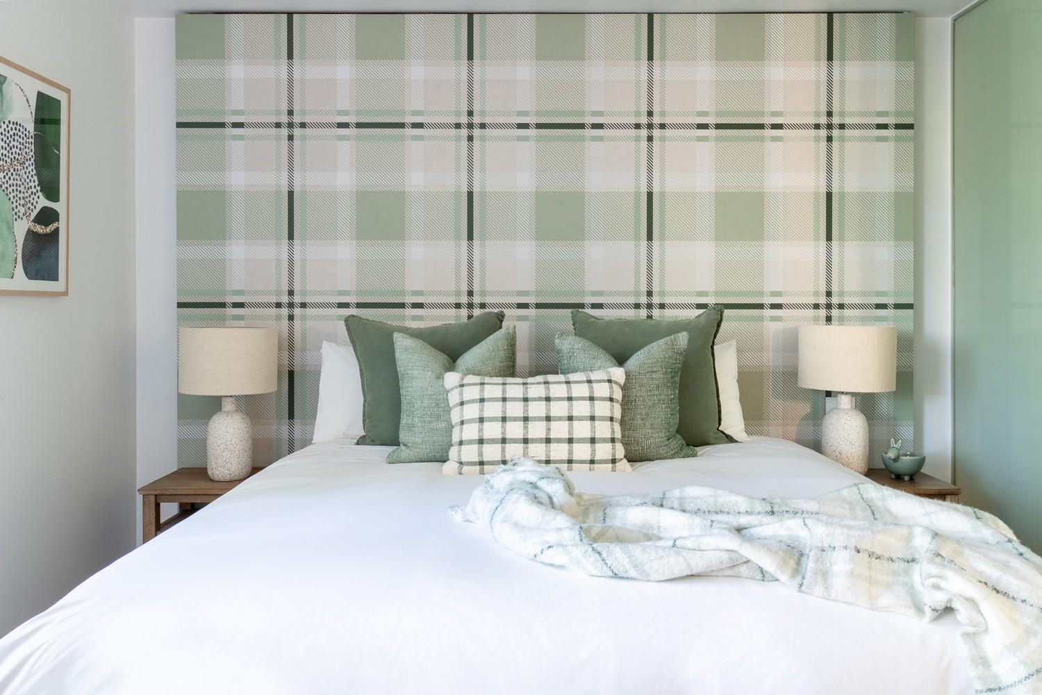 Plaid - Bone &#038; Sage Green | WALLPAPER